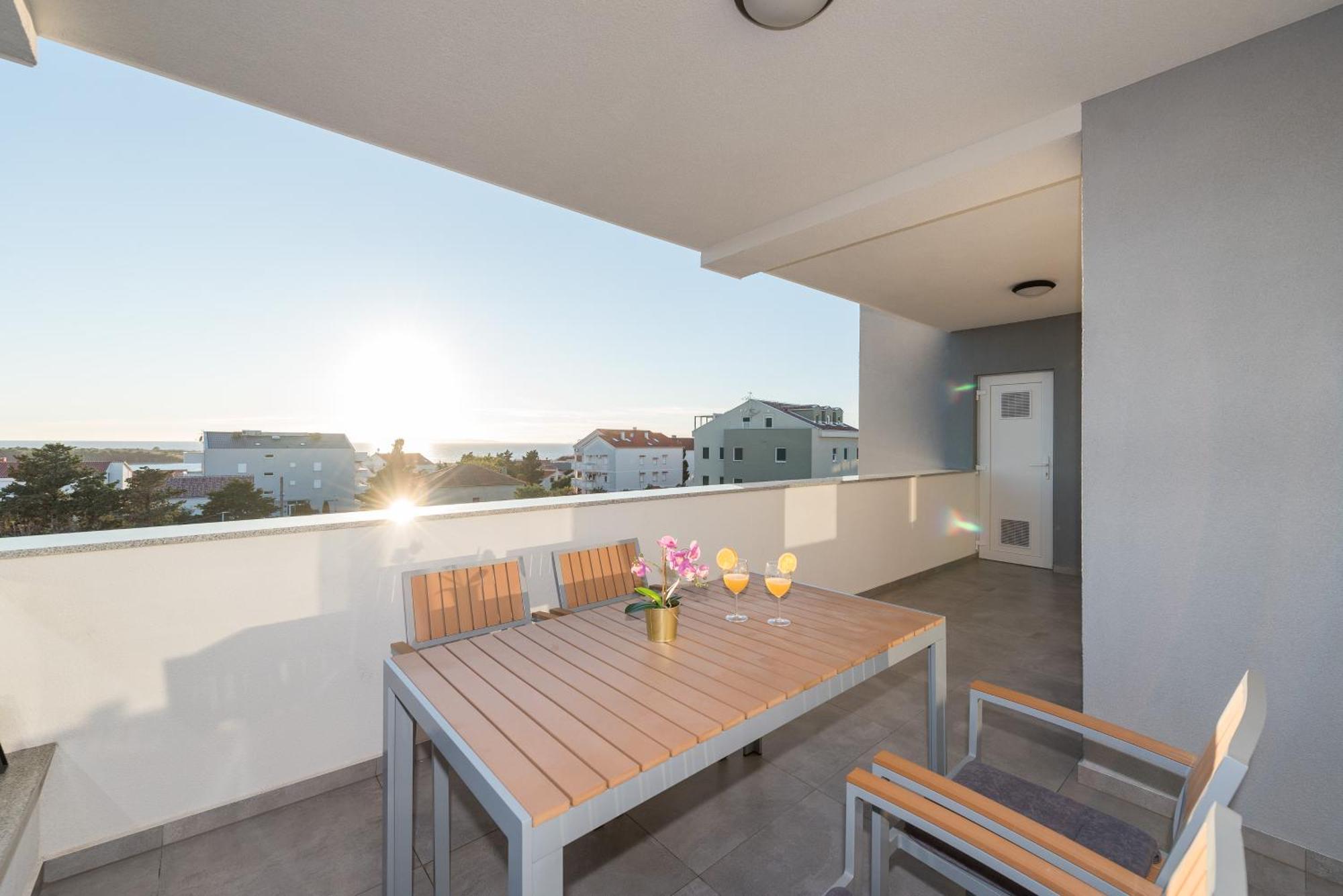 Villa Lena Luxury Apartments Новаля Стая снимка