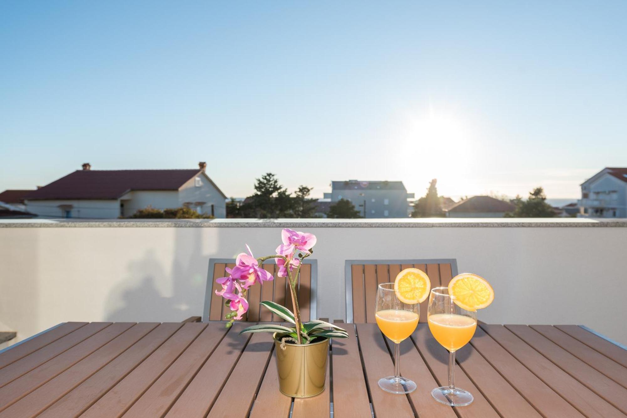 Villa Lena Luxury Apartments Новаля Стая снимка